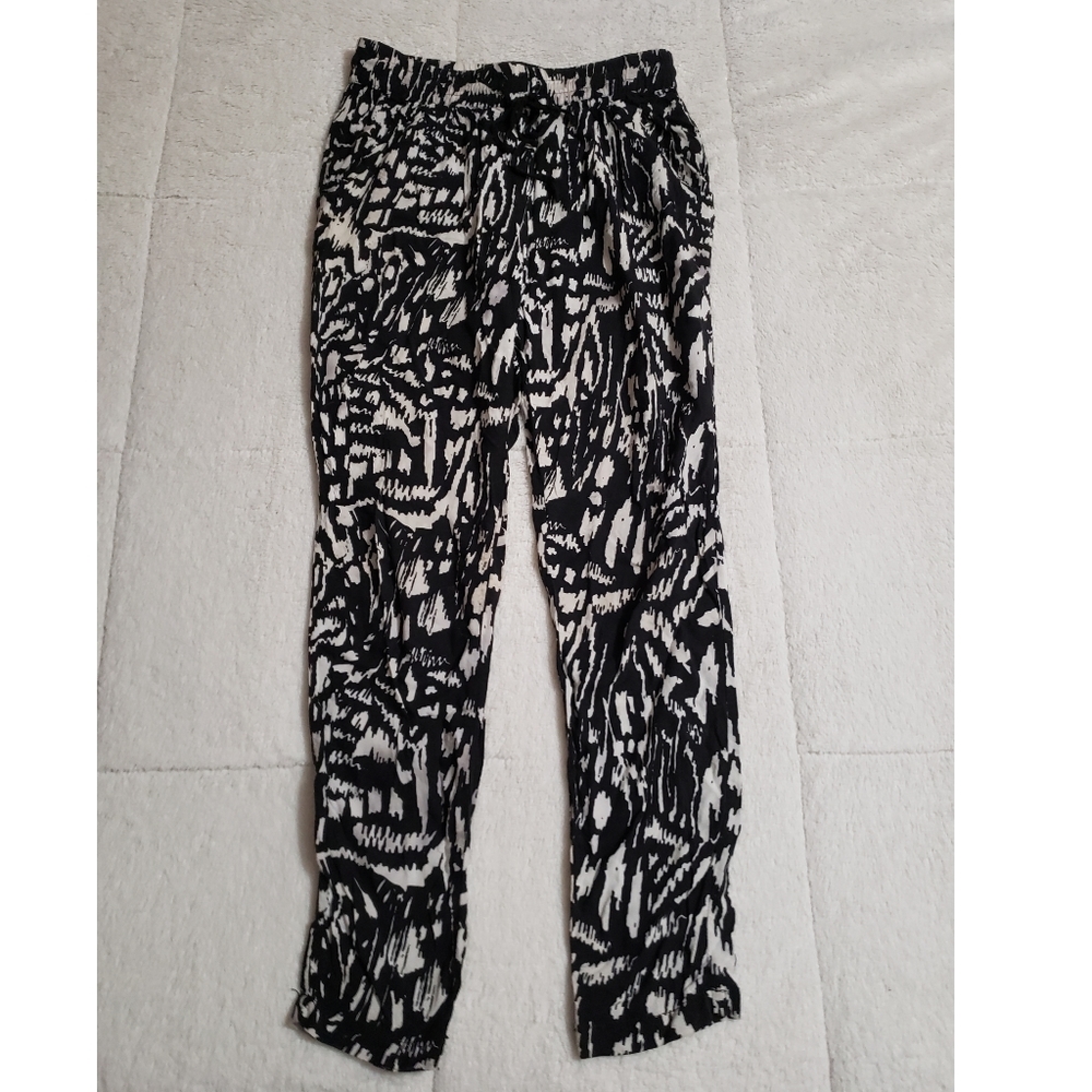 Black and white joggers size small